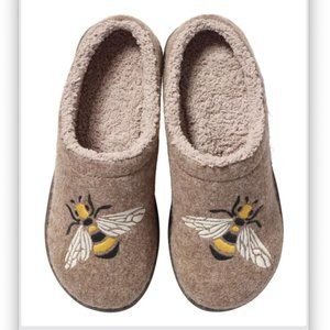 L.L.Bean  Daybreak Scuffs Motif Bumble Bees (BRAND NEW IN BOX!)